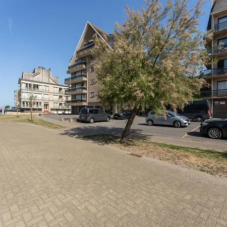 Apartman Zandstuyver Close By The Sea By Interhome Koksijde