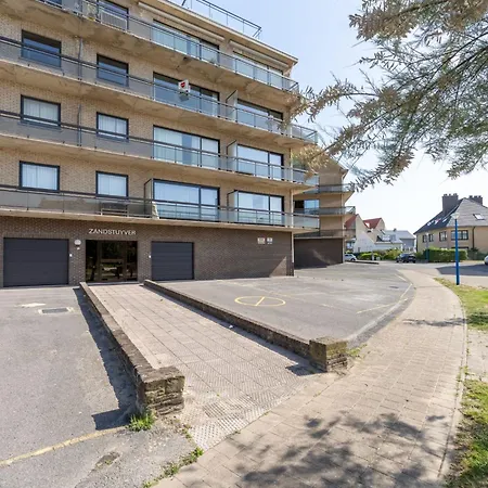 Apartman Zandstuyver Close By The Sea By Interhome Koksijde